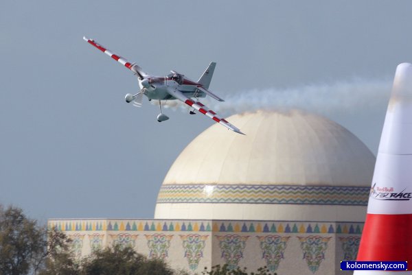    RED BULL AIR RACE- 1 